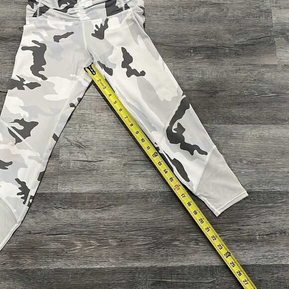 Carbon38 Thirty8 Honor Crop White Camo high rise mesh bra (S) leggings (M) VGUC - Picture 7 of 12